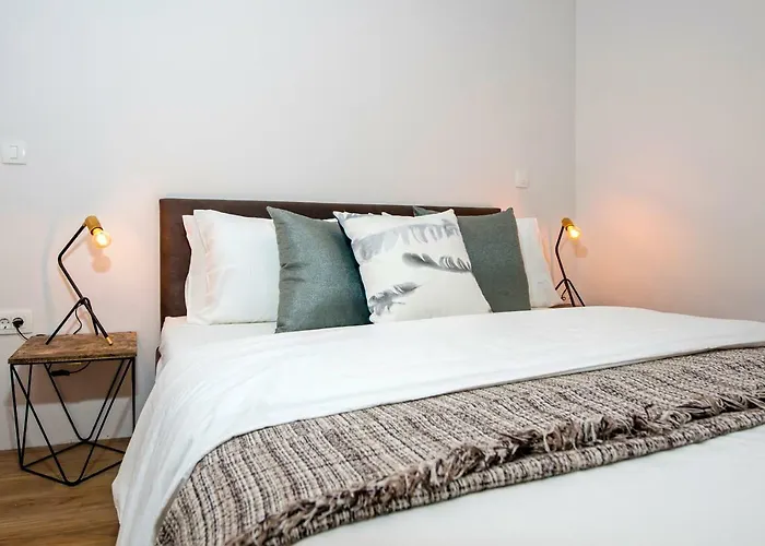 아파트 Harmony In Blue